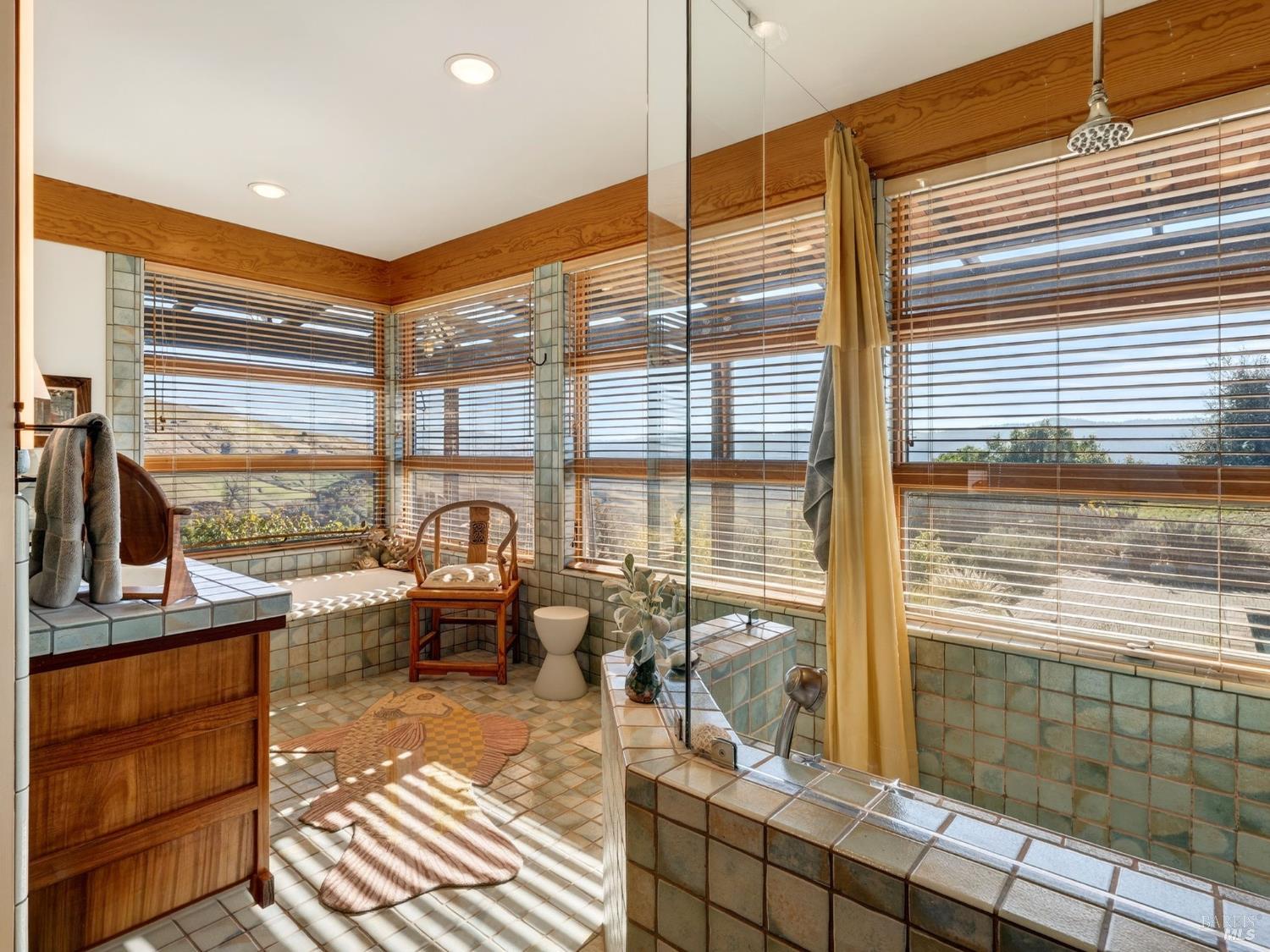 Detail Gallery Image 18 of 65 For 17350 Deer Meadows Rd, Boonville,  CA 95415 - 3 Beds | 2 Baths