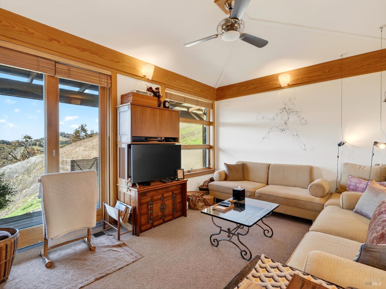 Detail Gallery Image 23 of 65 For 17350 Deer Meadows Rd, Boonville,  CA 95415 - 3 Beds | 2 Baths