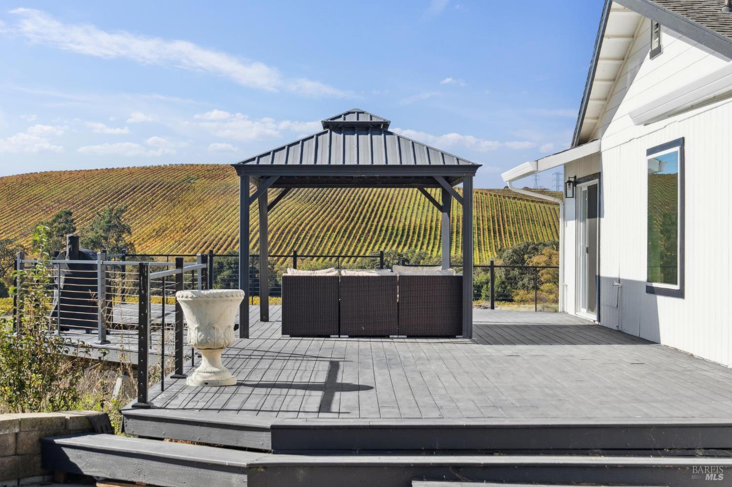 Detail Gallery Image 45 of 65 For 1301 Duhig Rd, Napa,  CA 94559 - 3 Beds | 2 Baths