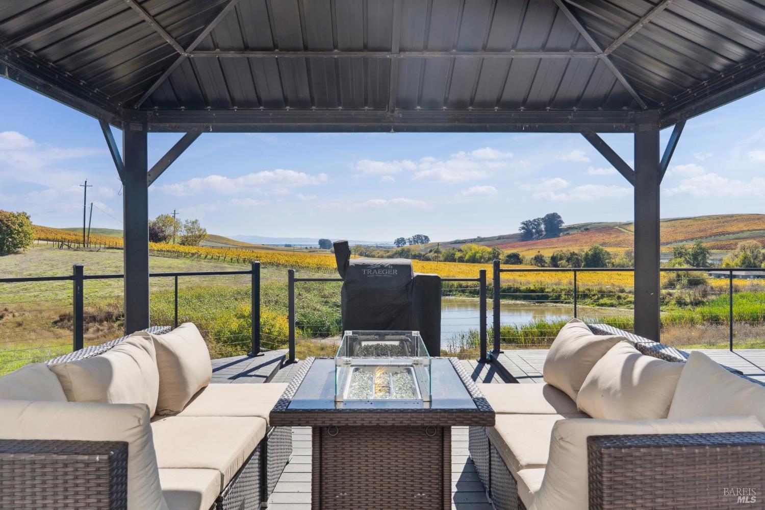 Detail Gallery Image 44 of 65 For 1301 Duhig Rd, Napa,  CA 94559 - 3 Beds | 2 Baths