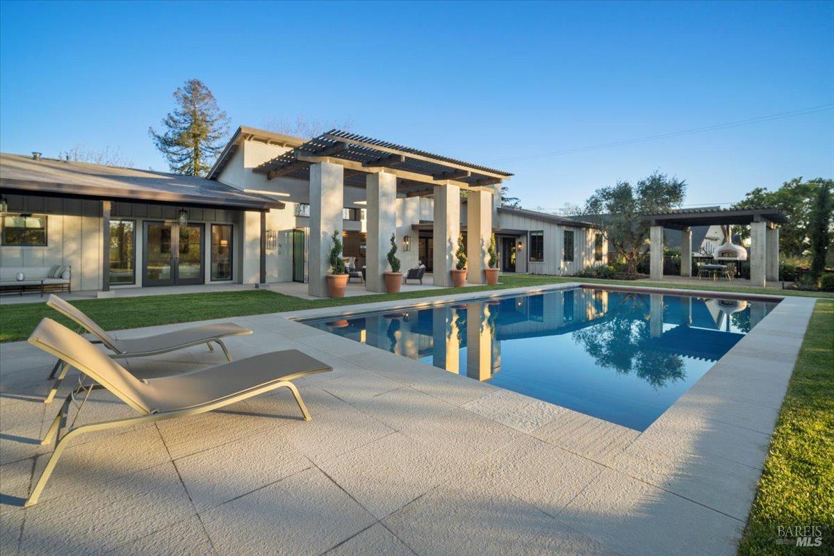 Detail Gallery Image 59 of 68 For 511 Hidden Acres Rd, Healdsburg,  CA 95448 - 3 Beds | 4 Baths