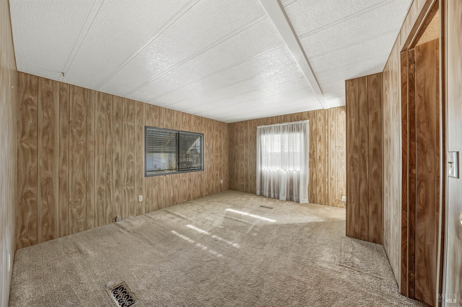 Detail Gallery Image 25 of 48 For 1025 Martin St 10, Lakeport,  CA 95453 - 2 Beds | 2 Baths