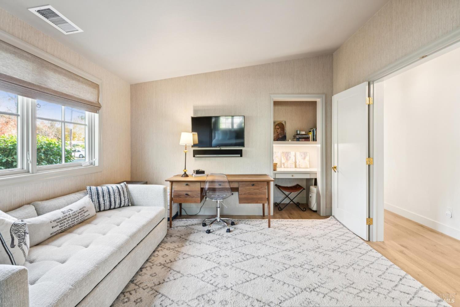 Detail Gallery Image 43 of 68 For 511 Hidden Acres Rd, Healdsburg,  CA 95448 - 3 Beds | 4 Baths