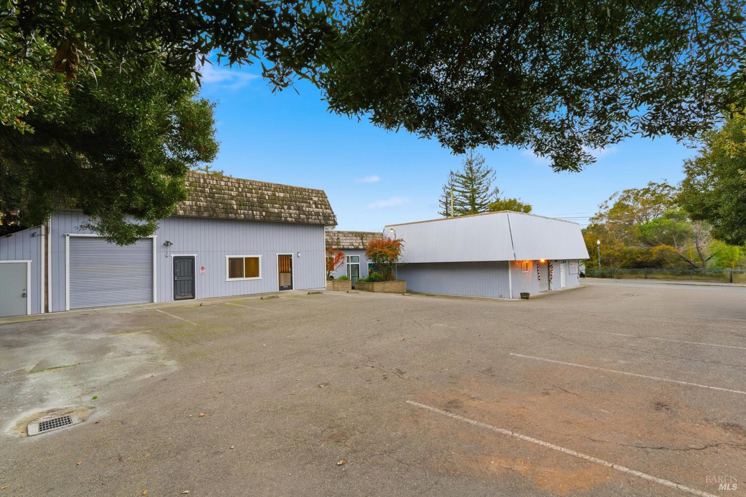 Detail Gallery Image 14 of 44 For 9550 Main St, Penngrove,  CA 94951 - – Beds | – Baths