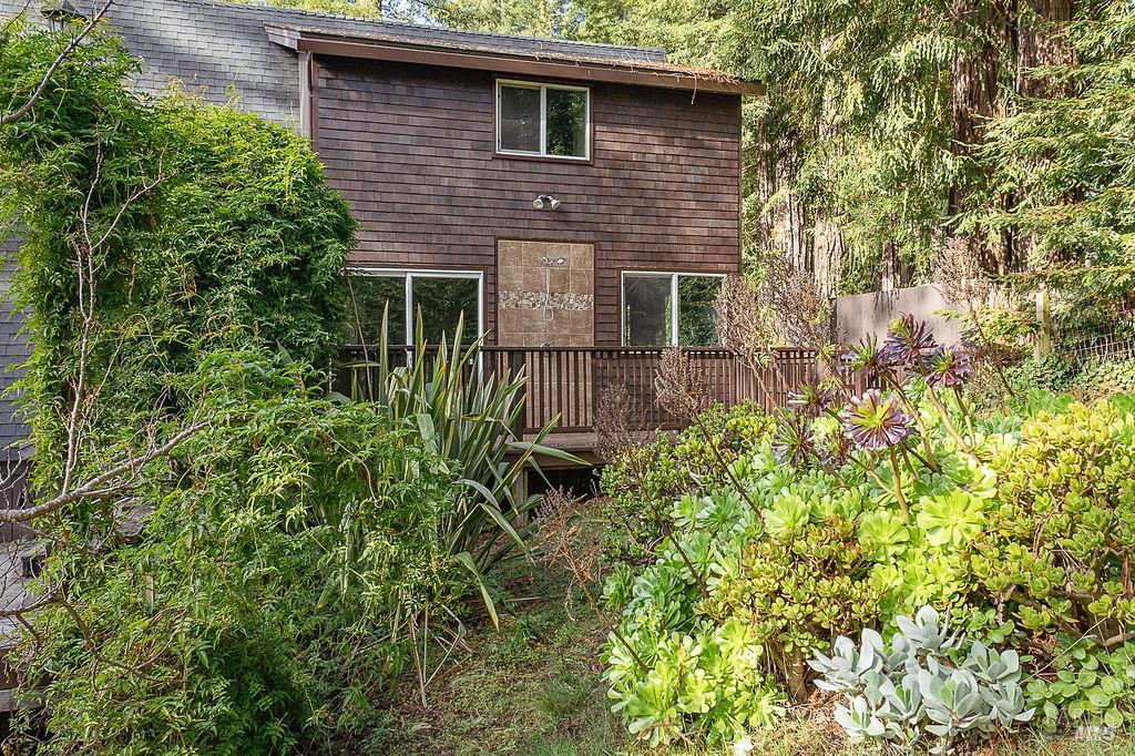 Detail Gallery Image 19 of 25 For 46151 Pacific Woods Rd, Gualala,  CA 95445 - 2 Beds | 1 Baths