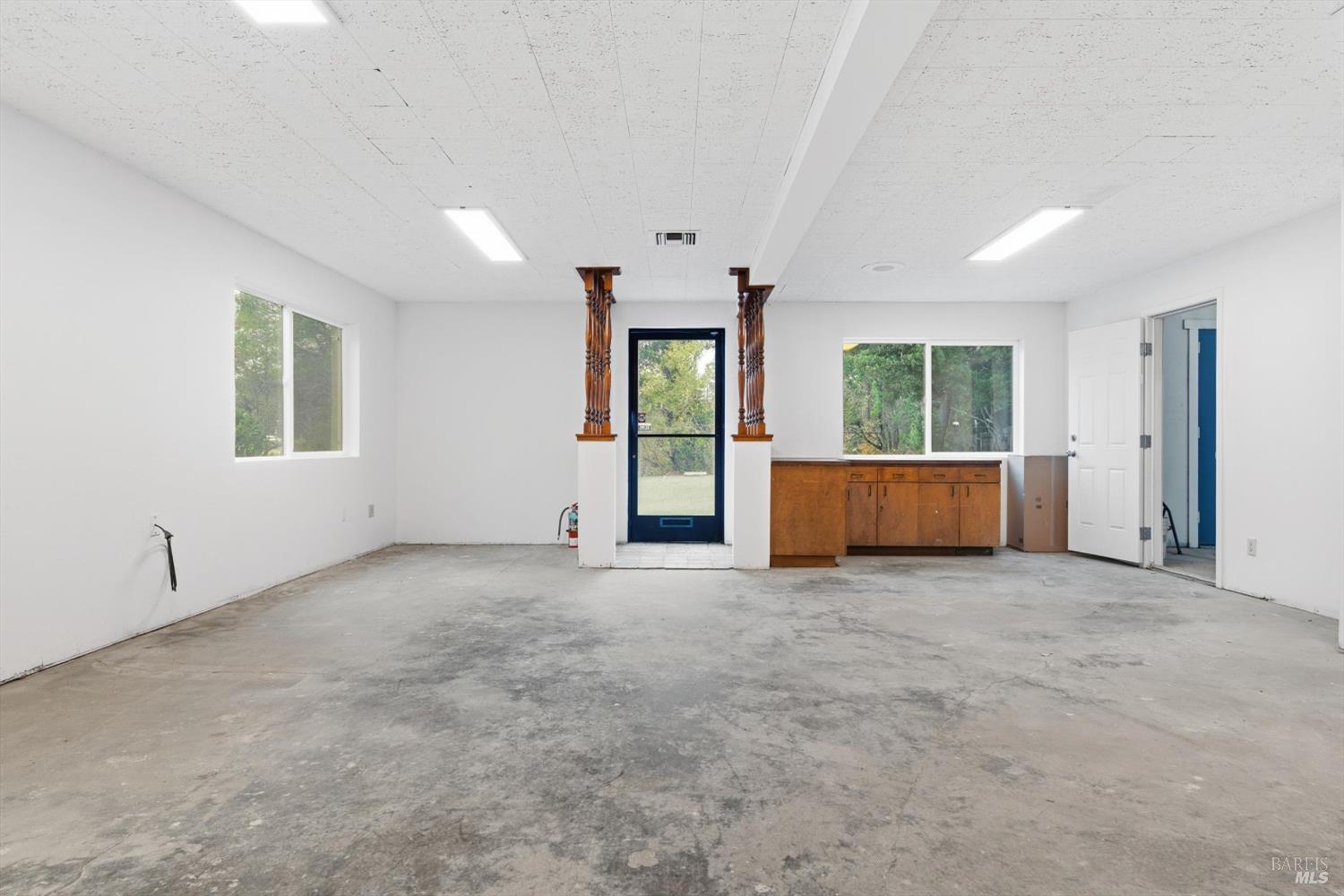 Detail Gallery Image 25 of 44 For 9550 Main St, Penngrove,  CA 94951 - – Beds | – Baths