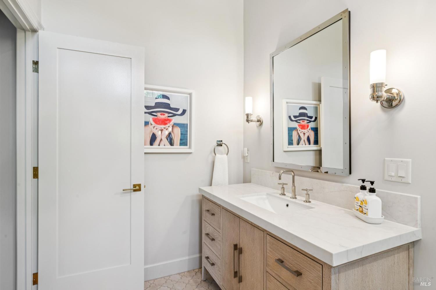 Detail Gallery Image 50 of 68 For 511 Hidden Acres Rd, Healdsburg,  CA 95448 - 3 Beds | 4 Baths