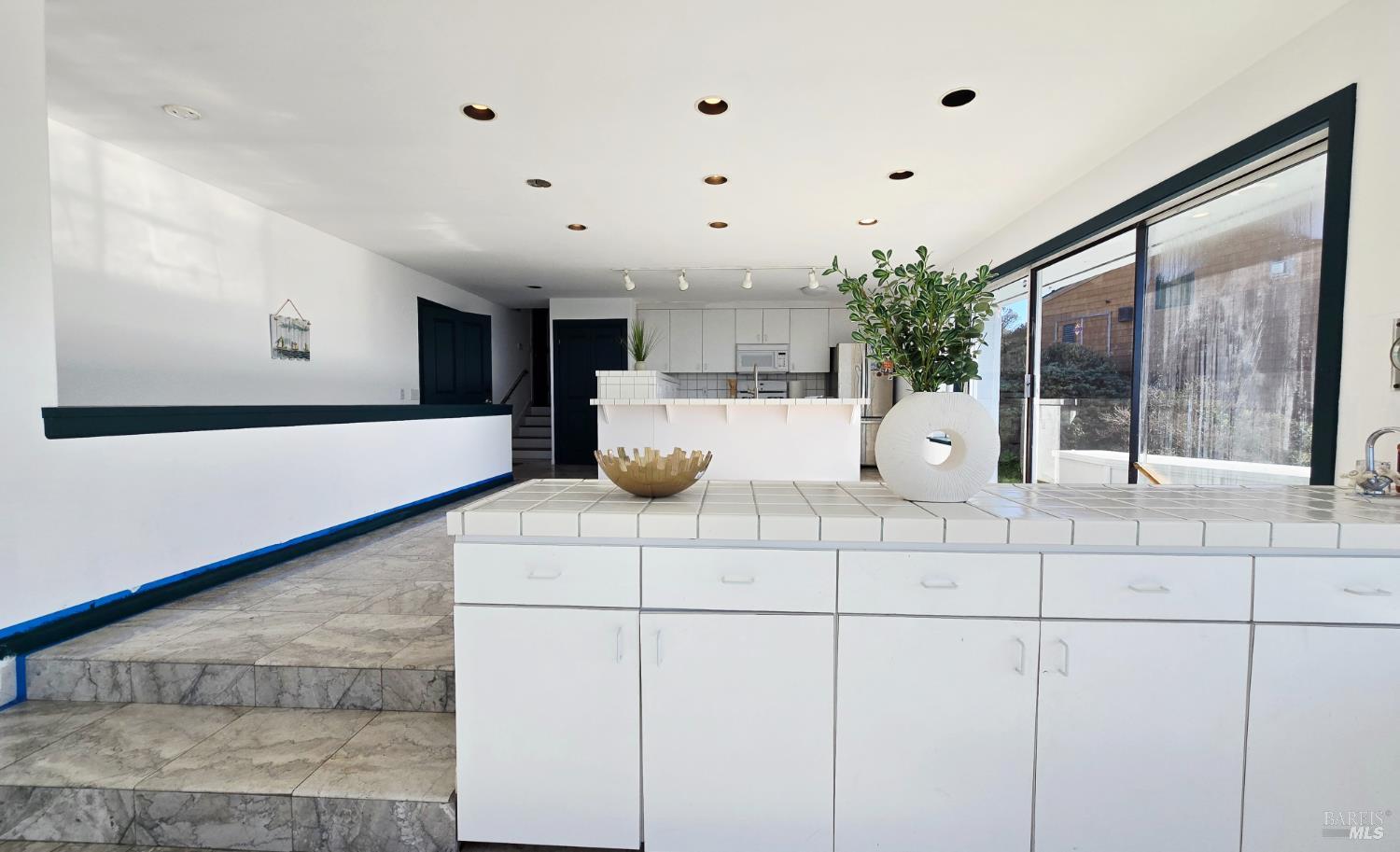 Detail Gallery Image 17 of 38 For 14800 Navarro Way, Manchester,  CA 95459 - 4 Beds | 3 Baths