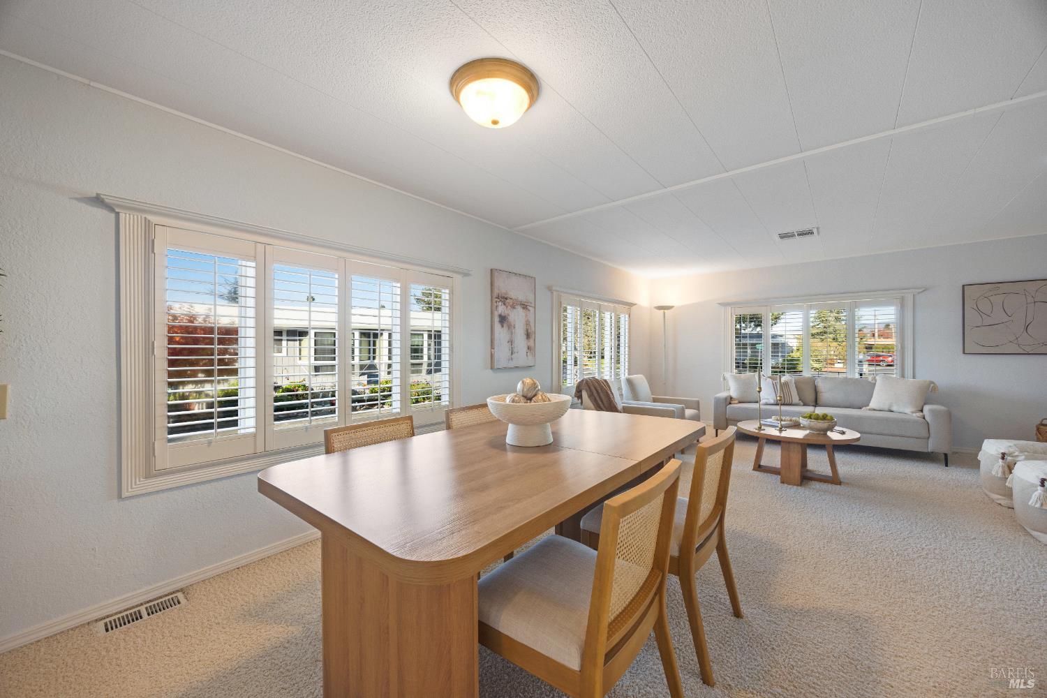 Detail Gallery Image 23 of 49 For 518 Vina Rose Dr, Petaluma,  CA 94954 - 2 Beds | 2 Baths