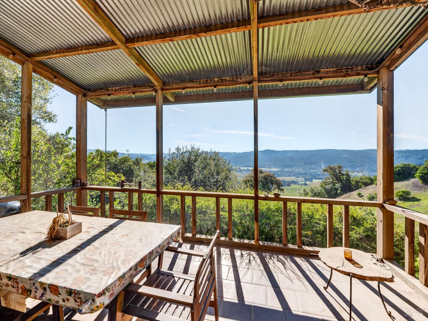 Detail Gallery Image 52 of 65 For 17350 Deer Meadows Rd, Boonville,  CA 95415 - 3 Beds | 2 Baths