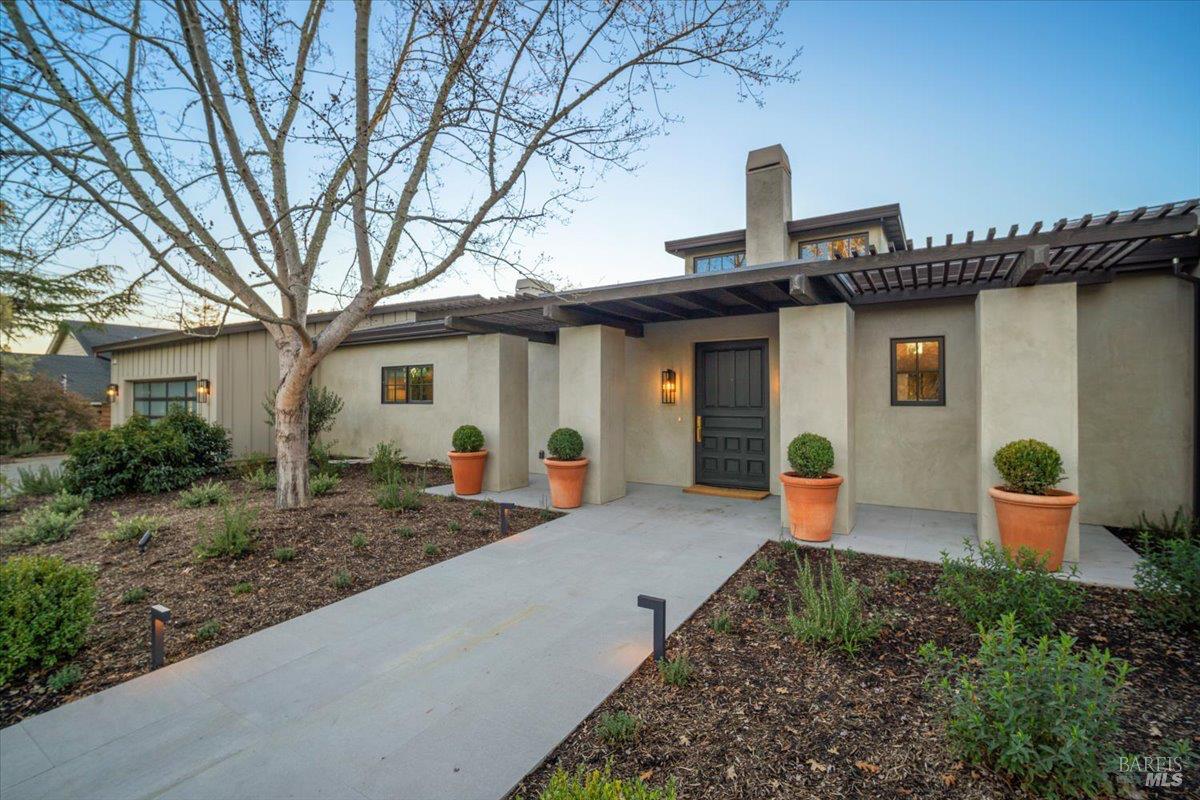 Detail Gallery Image 56 of 68 For 511 Hidden Acres Rd, Healdsburg,  CA 95448 - 3 Beds | 4 Baths