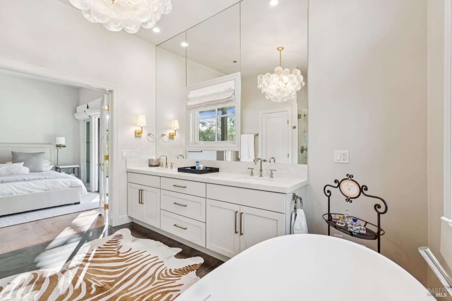 Detail Gallery Image 39 of 68 For 511 Hidden Acres Rd, Healdsburg,  CA 95448 - 3 Beds | 4 Baths