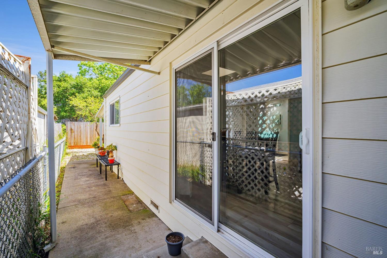 Detail Gallery Image 41 of 44 For 234 Arboleda Dr, Santa Rosa,  CA 95401 - 3 Beds | 2 Baths