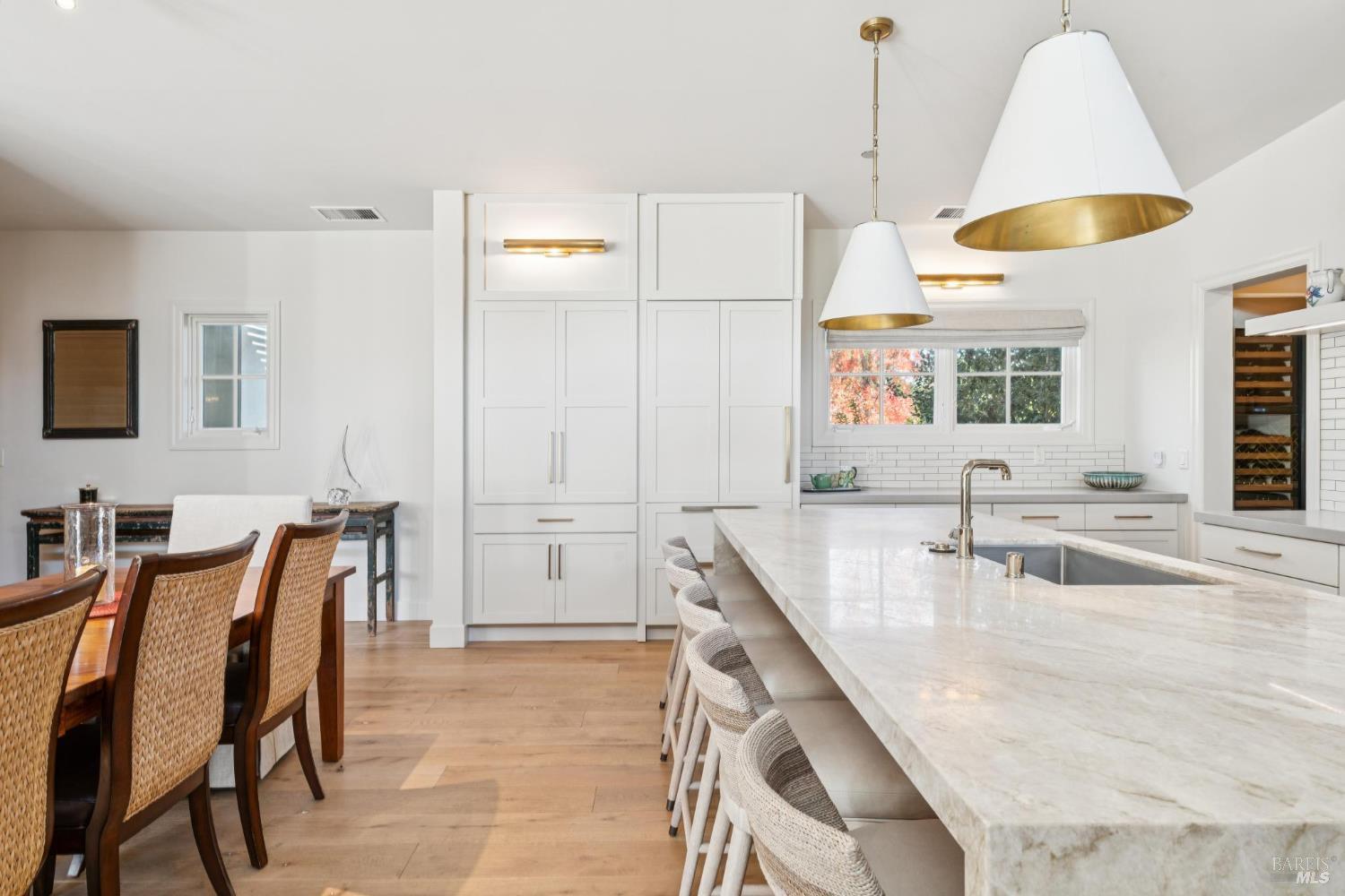 Detail Gallery Image 22 of 68 For 511 Hidden Acres Rd, Healdsburg,  CA 95448 - 3 Beds | 4 Baths