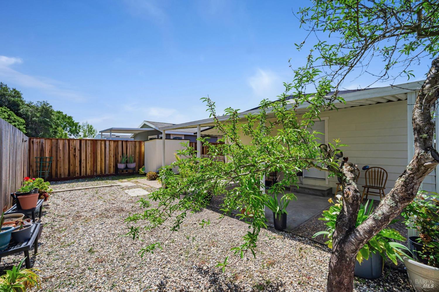 Detail Gallery Image 38 of 44 For 234 Arboleda Dr, Santa Rosa,  CA 95401 - 3 Beds | 2 Baths