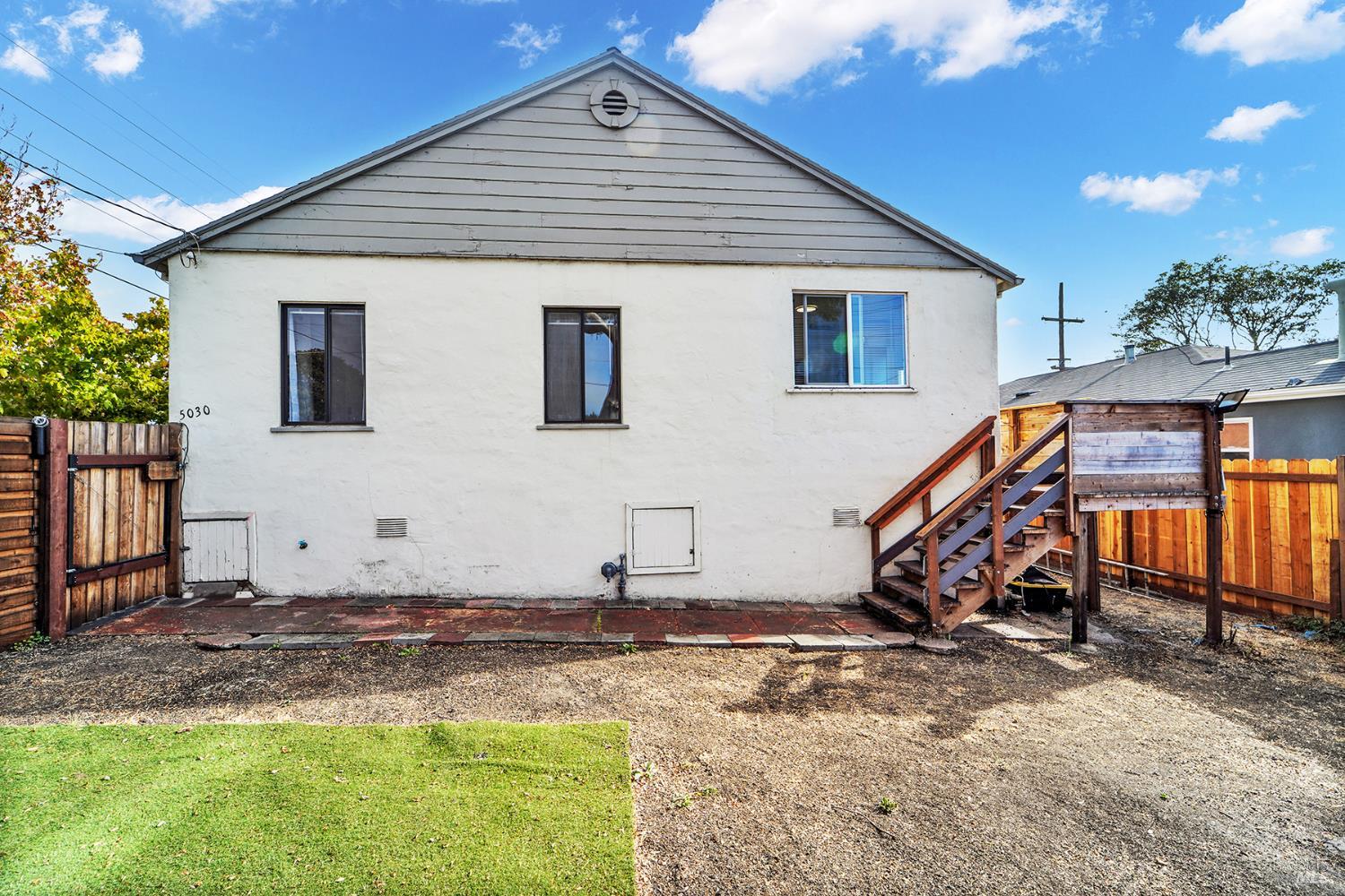 Detail Gallery Image 14 of 28 For 495 Key Blvd, Richmond,  CA 94804 - 0 Beds | 2 Baths