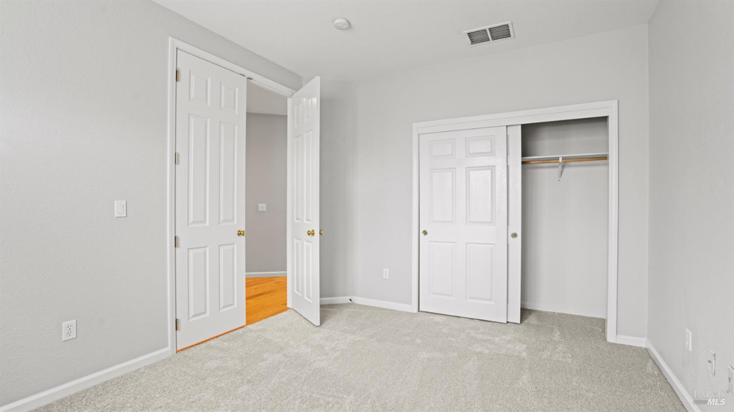 Detail Gallery Image 24 of 59 For 1006 Champion Pl, Vacaville,  CA 95687 - 4 Beds | 2 Baths