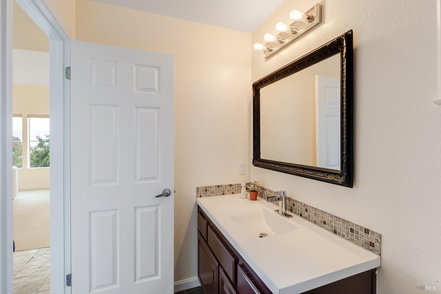 Detail Gallery Image 37 of 63 For 735 Buchanan St #221,  Benicia,  CA 94510 - 1 Beds | 1 Baths