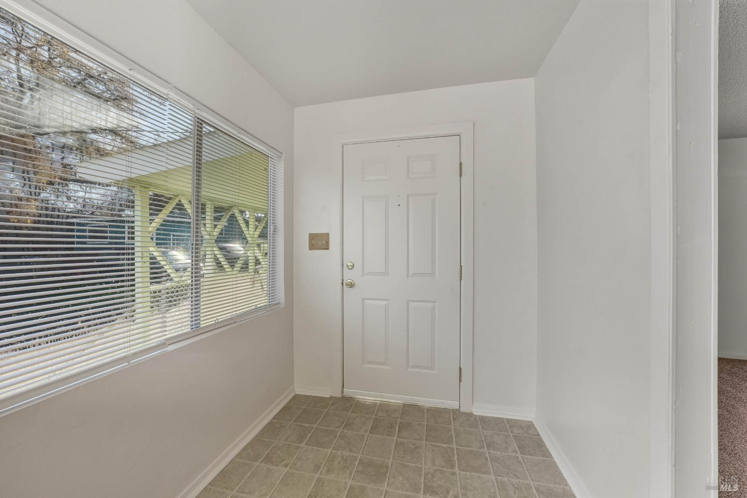 Detail Gallery Image 6 of 36 For 14840 Valley Ave, Clearlake,  CA 95422 - – Beds | – Baths