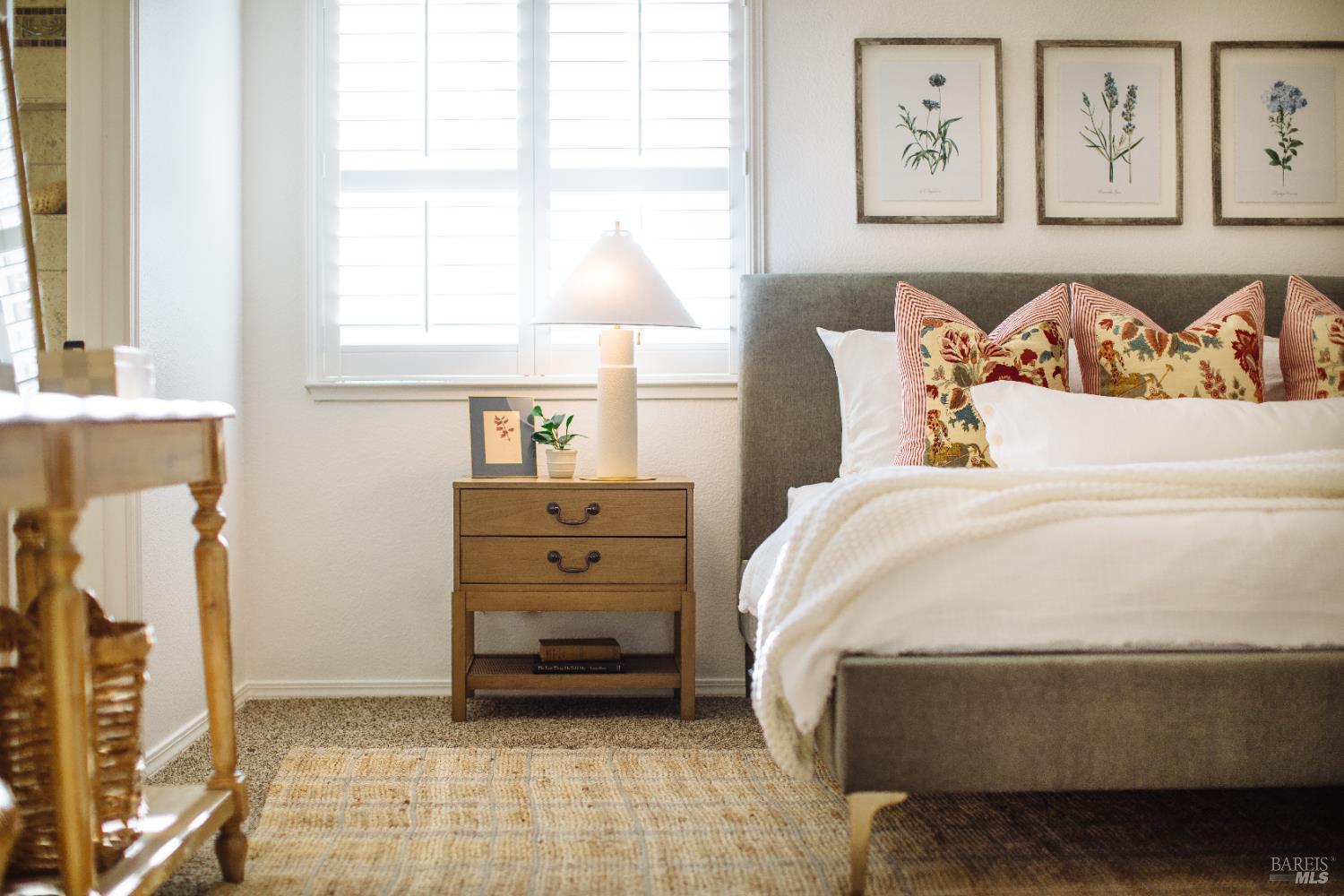 Detail Gallery Image 38 of 68 For 810 Wine Ct, Petaluma,  CA 94954 - 5 Beds | 3 Baths