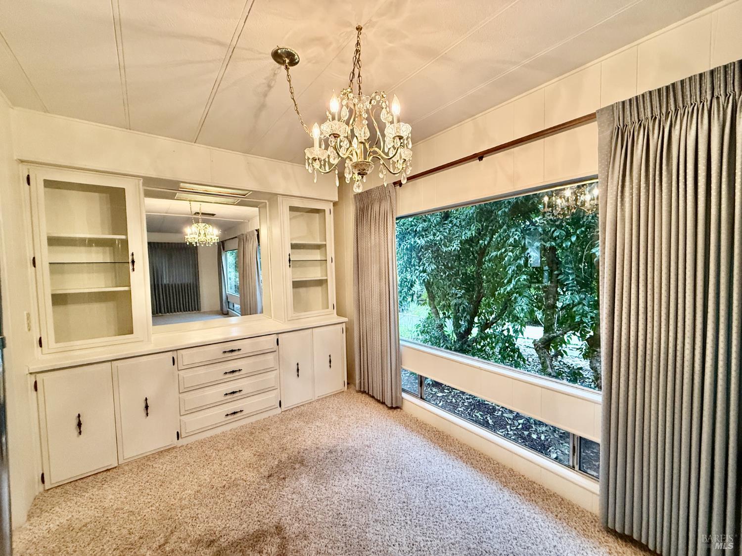 Detail Gallery Image 11 of 36 For 21 Sequoia Cir, Santa Rosa,  CA 95401 - 2 Beds | 2 Baths