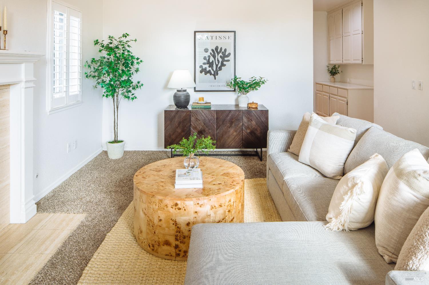 Detail Gallery Image 24 of 68 For 810 Wine Ct, Petaluma,  CA 94954 - 5 Beds | 3 Baths