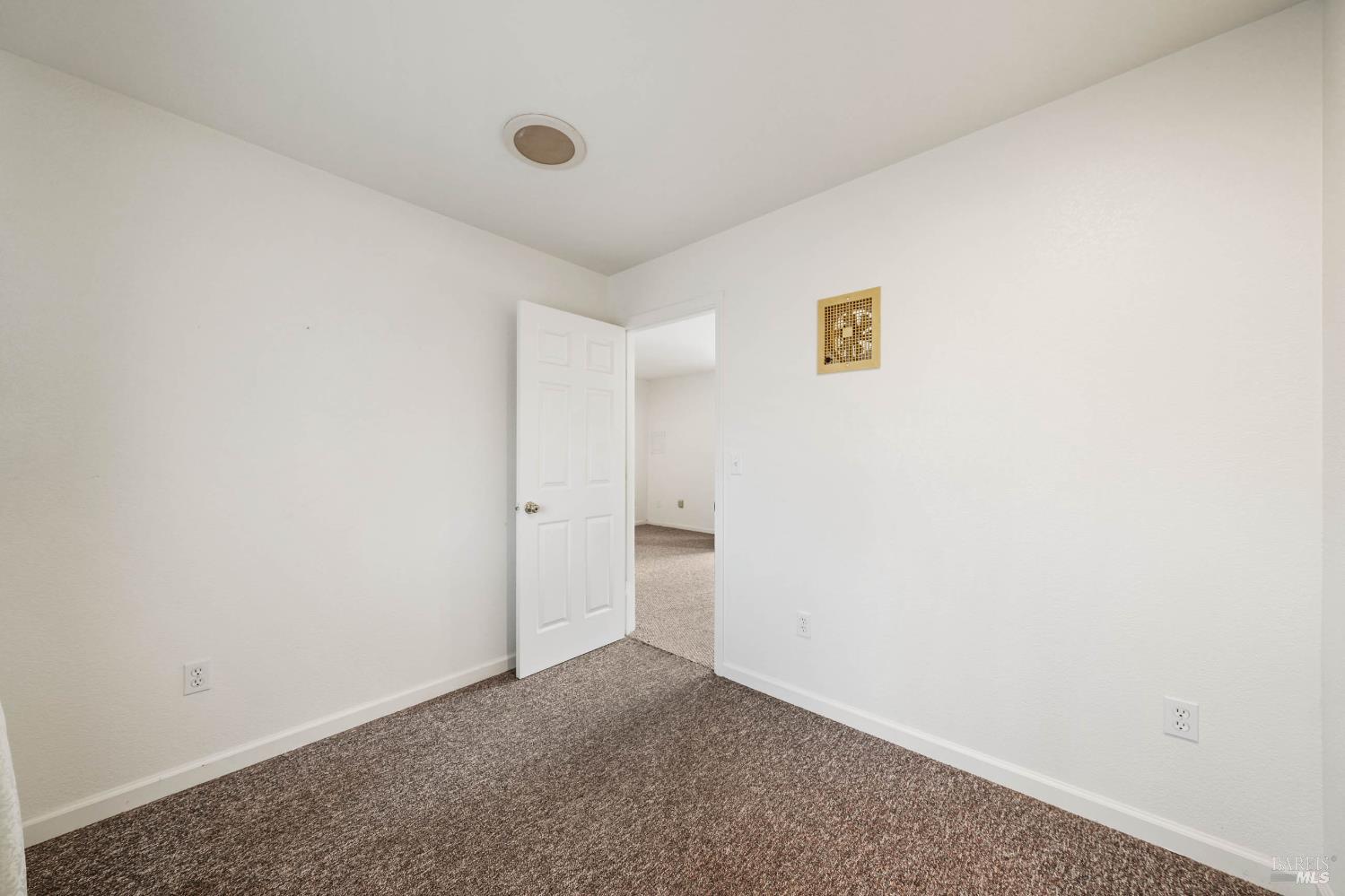 Detail Gallery Image 48 of 74 For 8700 Red Hills Rd, Kelseyville,  CA 95451 - 5 Beds | 3 Baths