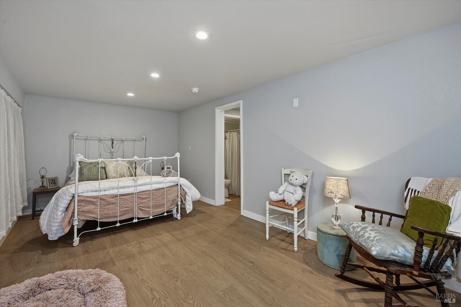 Detail Gallery Image 50 of 51 For 18750 Fernwood Rd, Hidden Valley Lake,  CA 95467 - 3 Beds | 3/1 Baths