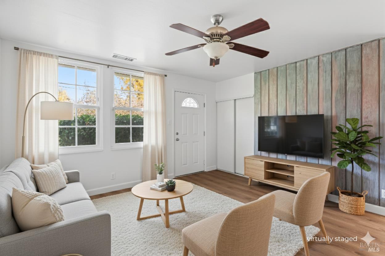 Detail Gallery Image 6 of 28 For 1295 Hemlock St, Napa,  CA 94559 - 3 Beds | 1 Baths