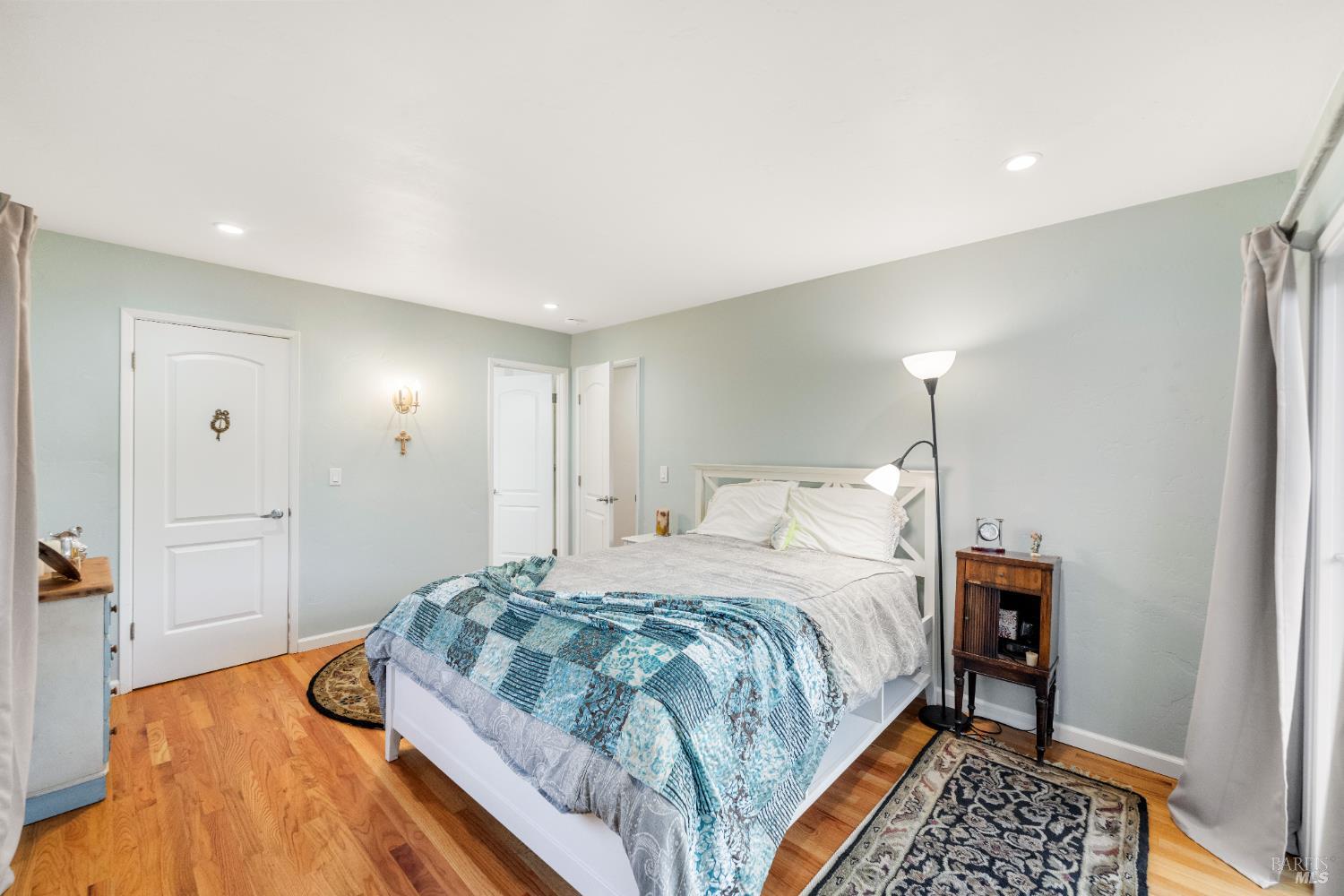 Detail Gallery Image 24 of 37 For 1343 Ash St, Napa,  CA 94559 - 6 Beds | 4/1 Baths