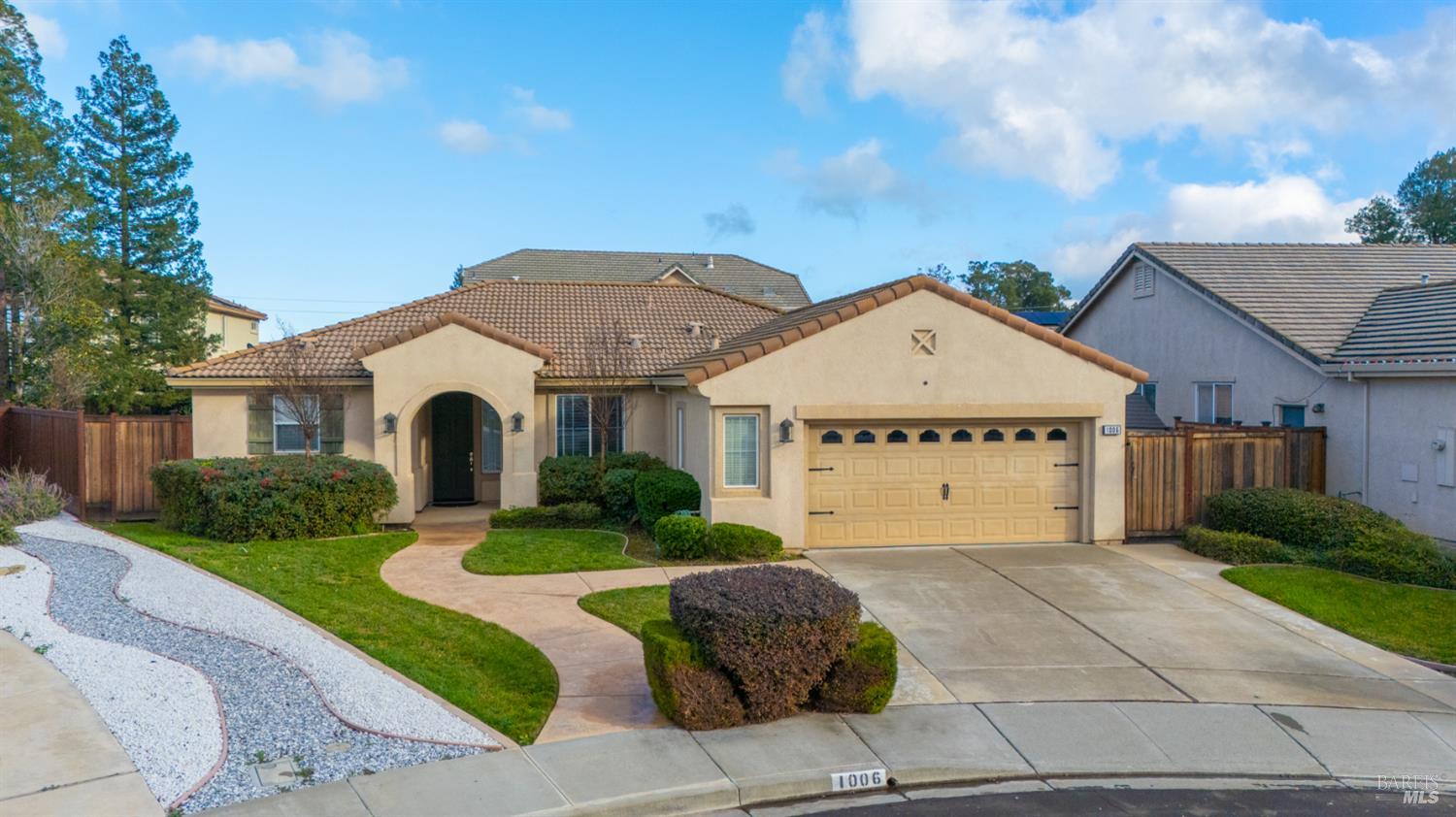 Detail Gallery Image 43 of 59 For 1006 Champion Pl, Vacaville,  CA 95687 - 4 Beds | 2 Baths