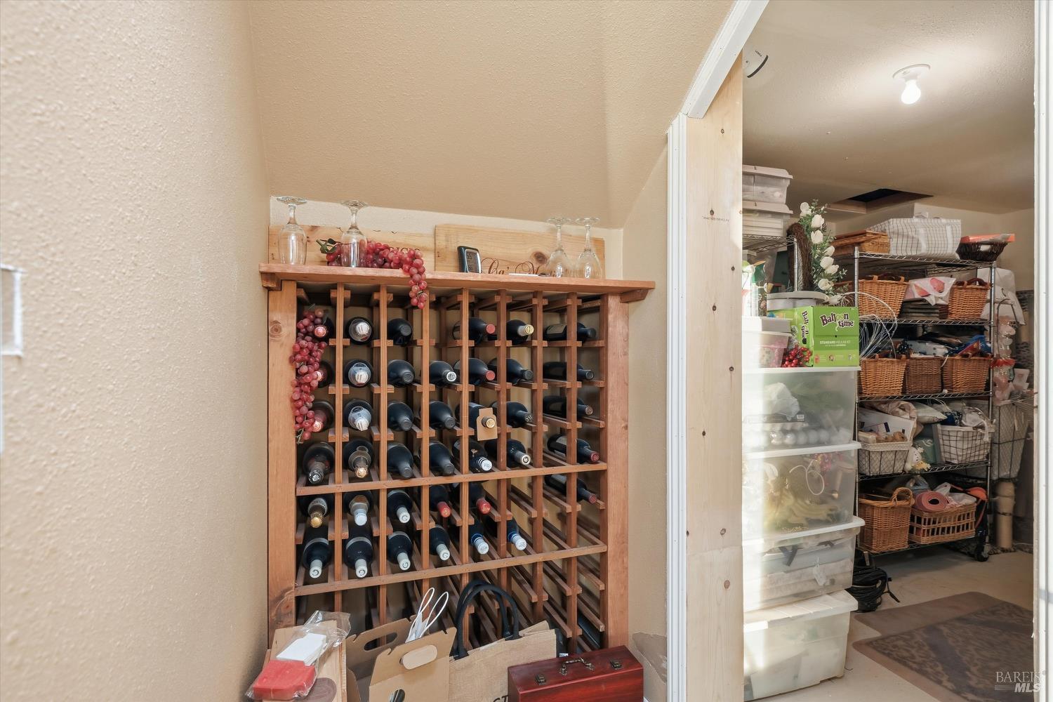 Detail Gallery Image 43 of 51 For 18750 Fernwood Rd, Hidden Valley Lake,  CA 95467 - 3 Beds | 3/1 Baths