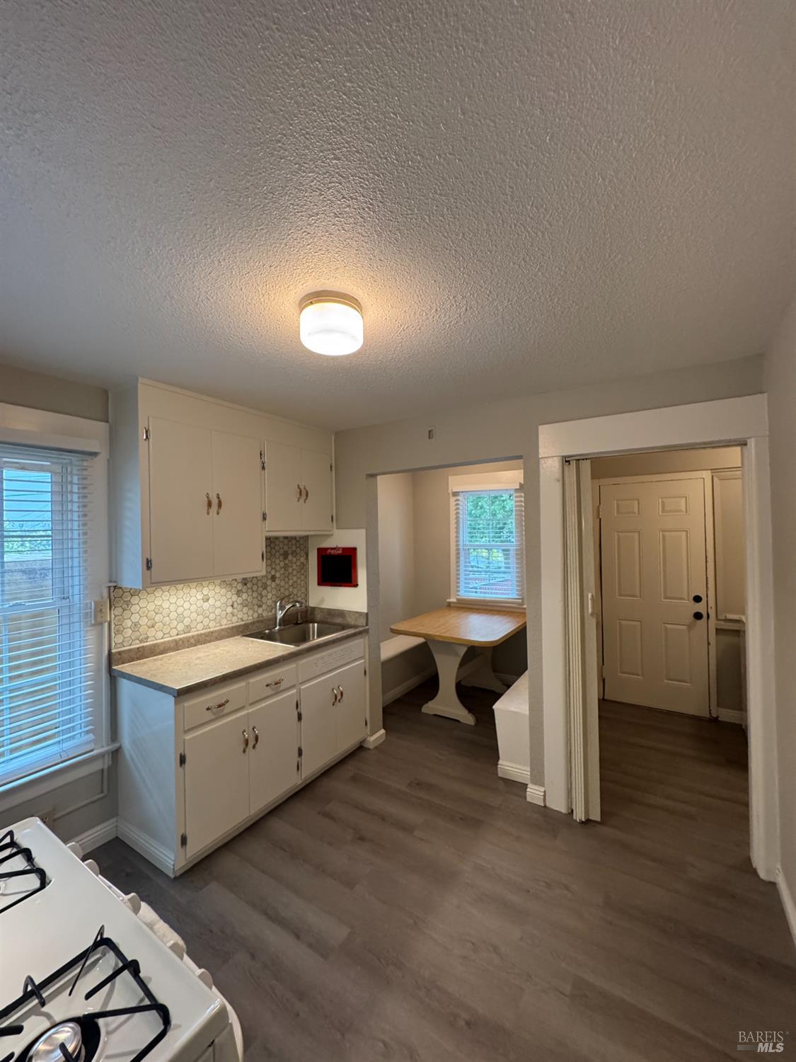 Detail Gallery Image 12 of 21 For 714 Carolina St, Vallejo,  CA 94590 - 1 Beds | 1 Baths