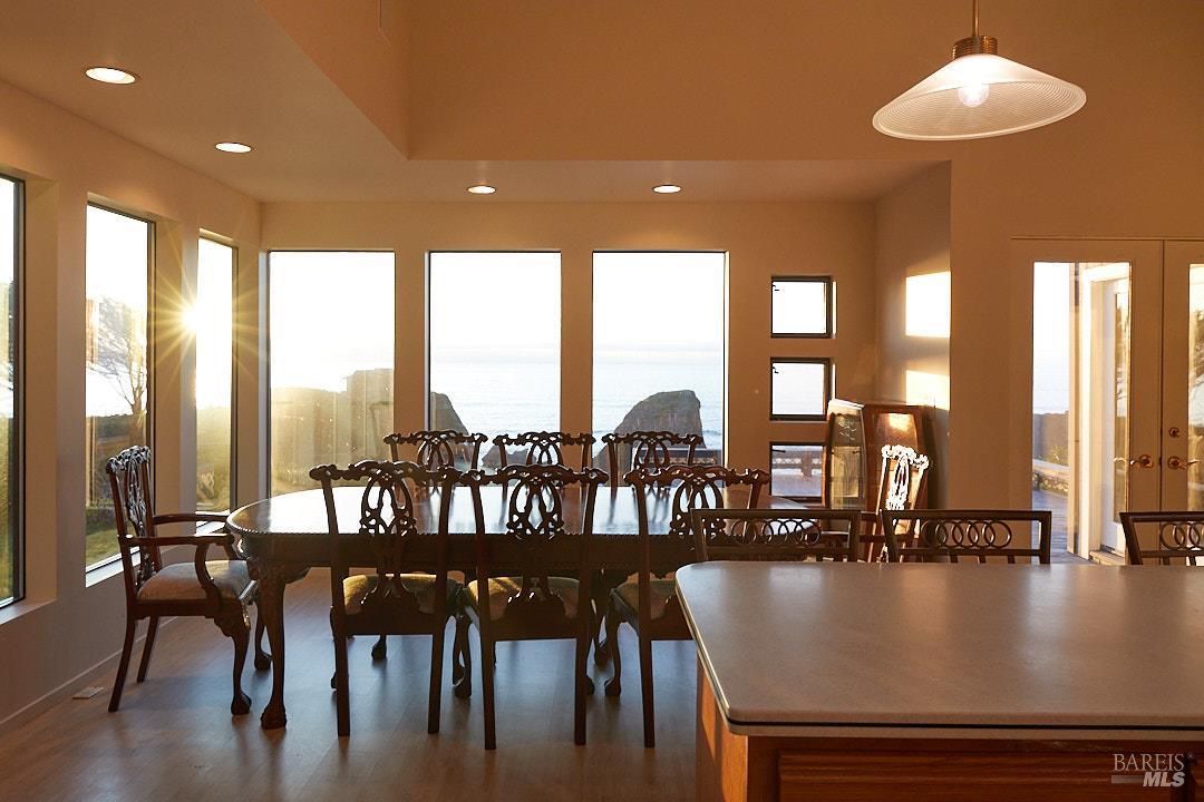 Detail Gallery Image 29 of 36 For 30200 N Hwy 1 Hwy, Fort Bragg,  CA 95437 - 2 Beds | 2 Baths