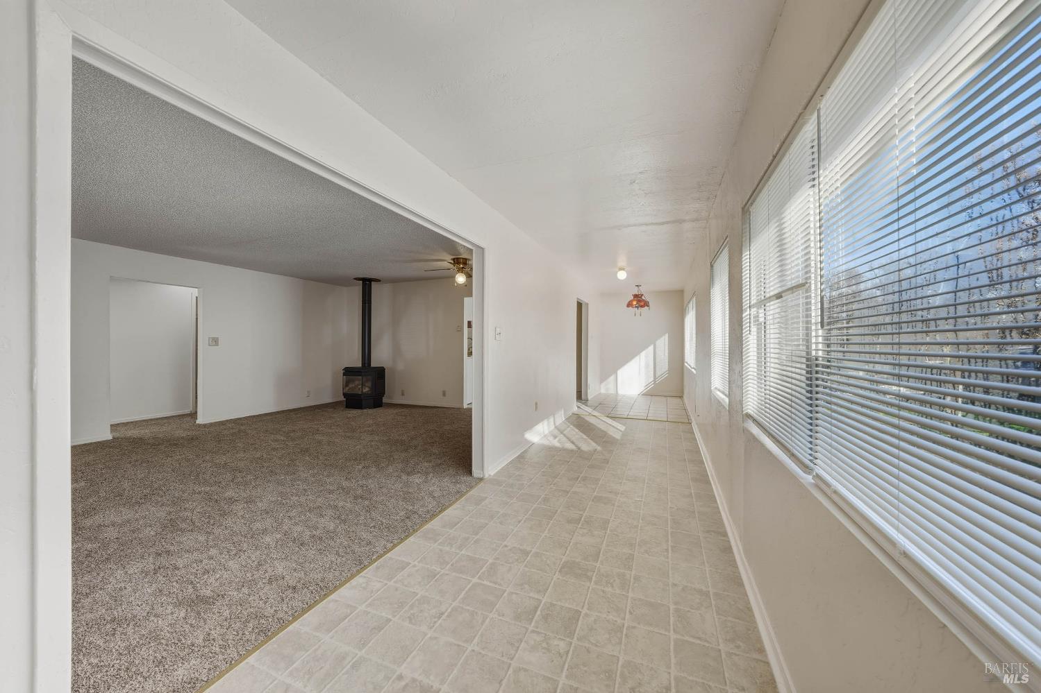 Detail Gallery Image 7 of 36 For 14840 Valley Ave, Clearlake,  CA 95422 - – Beds | – Baths