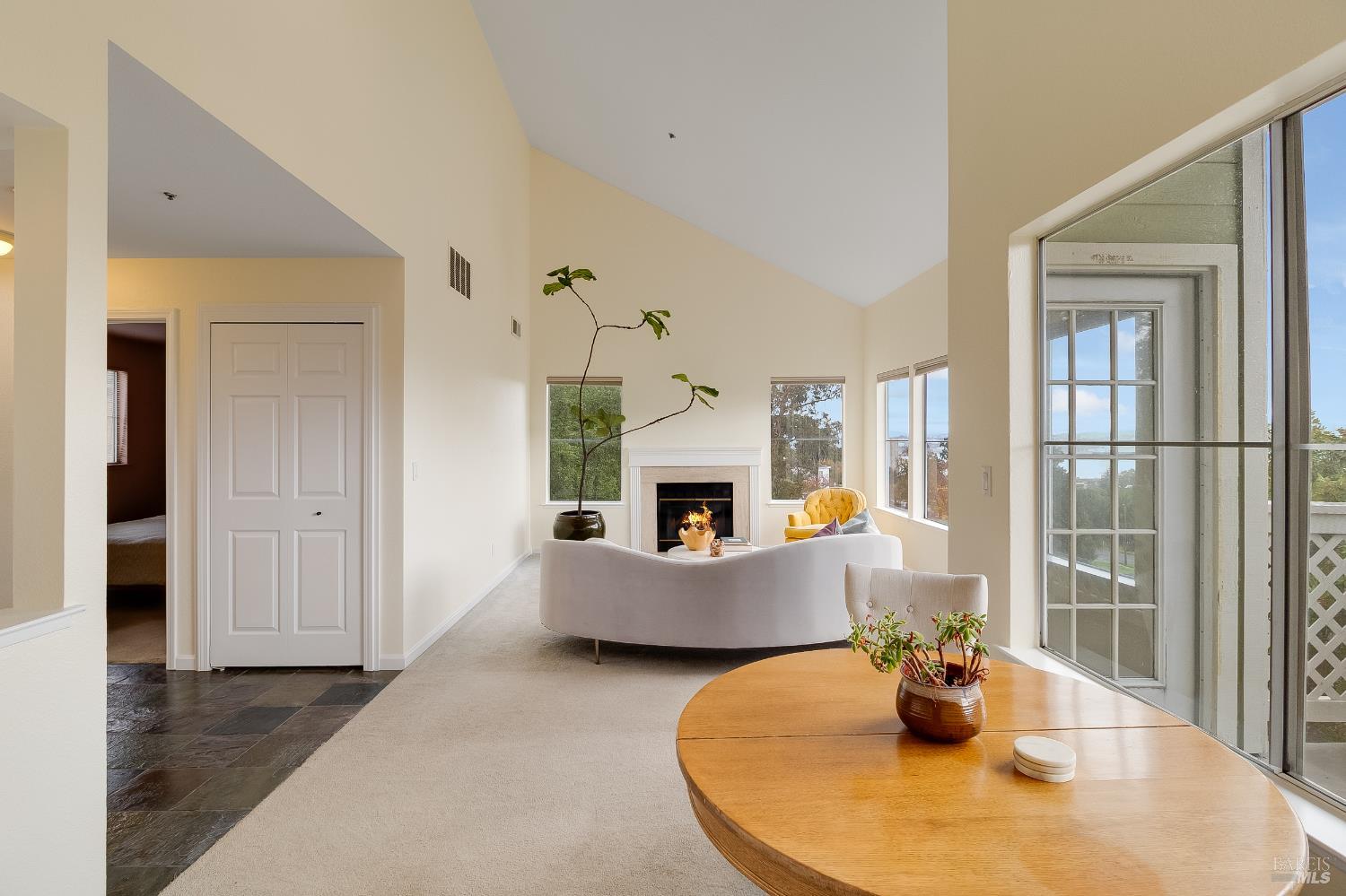 Front Image Thumbnail for BA325103595