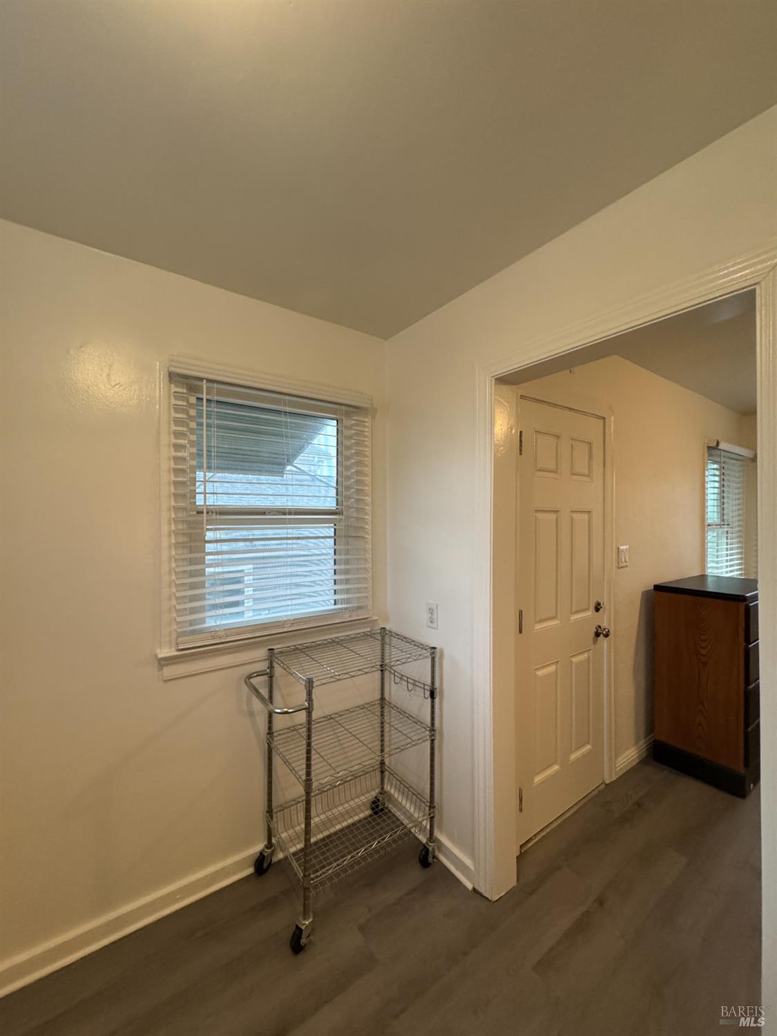 Detail Gallery Image 9 of 19 For 318 Capitol St, Vallejo,  CA 94590 - 0 Beds | 1 Baths