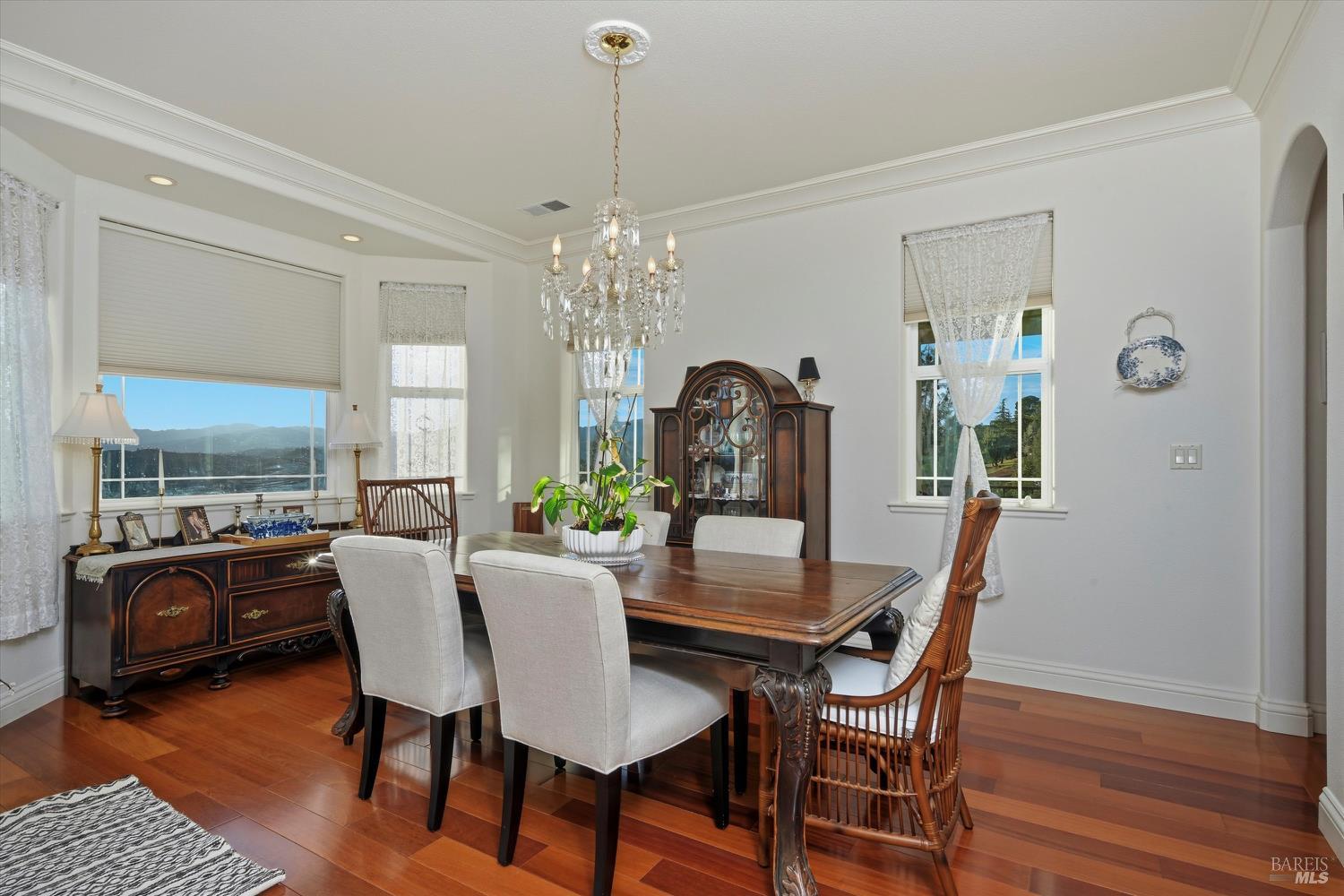 Detail Gallery Image 17 of 51 For 18750 Fernwood Rd, Hidden Valley Lake,  CA 95467 - 3 Beds | 3/1 Baths