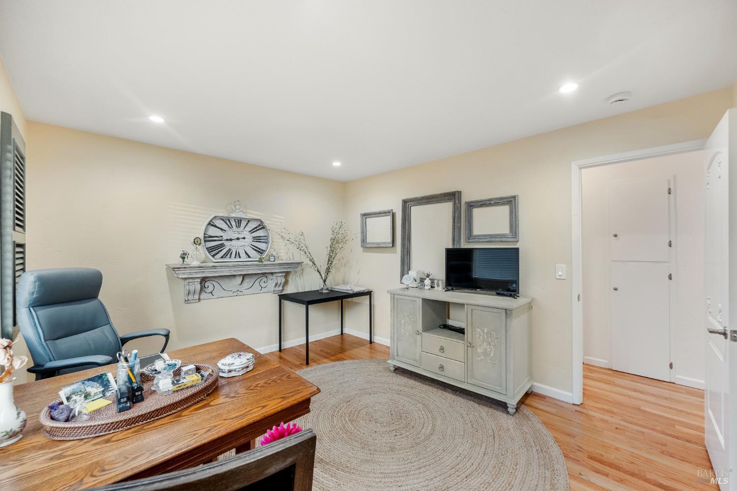 Detail Gallery Image 22 of 37 For 1343 Ash St, Napa,  CA 94559 - 6 Beds | 4/1 Baths