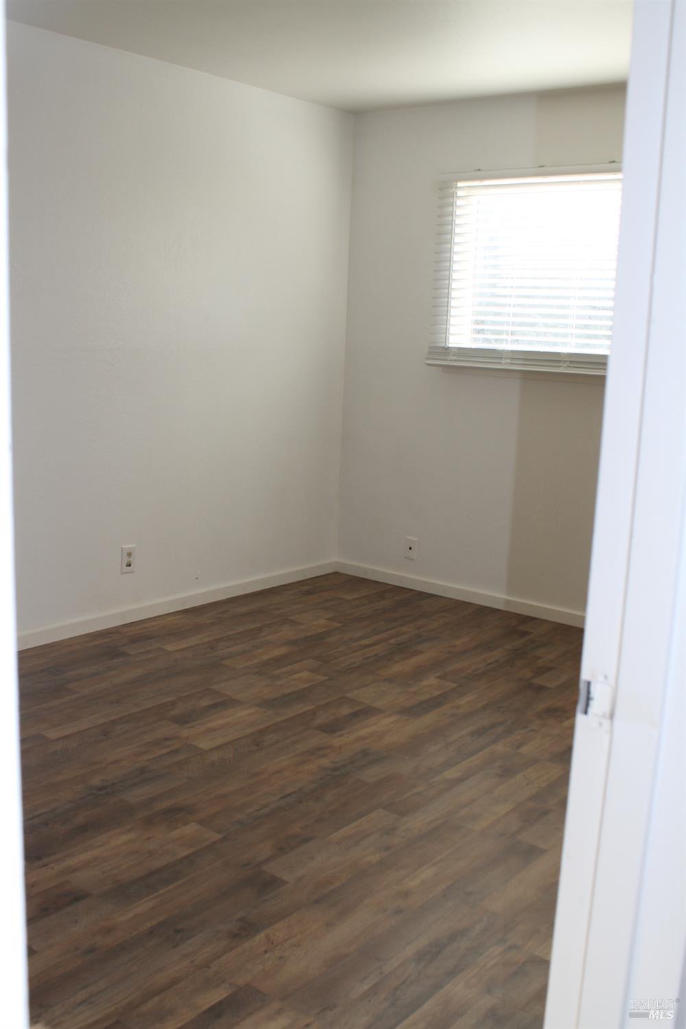 Detail Gallery Image 9 of 17 For 837 6th St, Vallejo,  CA 94590 - 3 Beds | 2 Baths