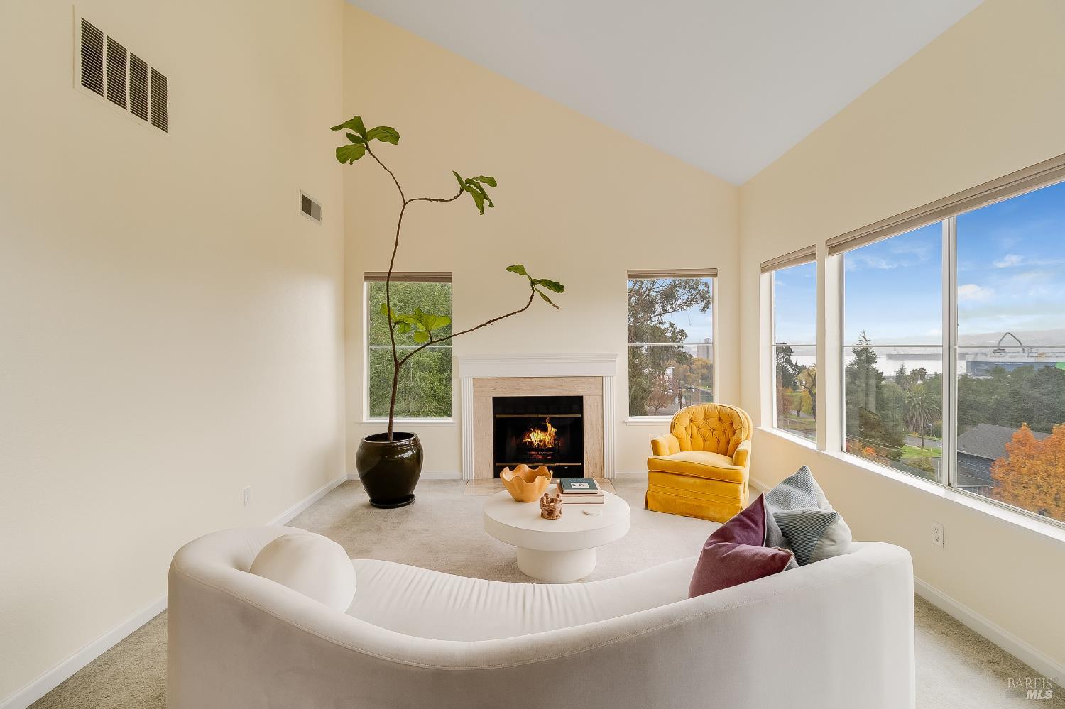 Detail Gallery Image 19 of 63 For 735 Buchanan St #221,  Benicia,  CA 94510 - 1 Beds | 1 Baths