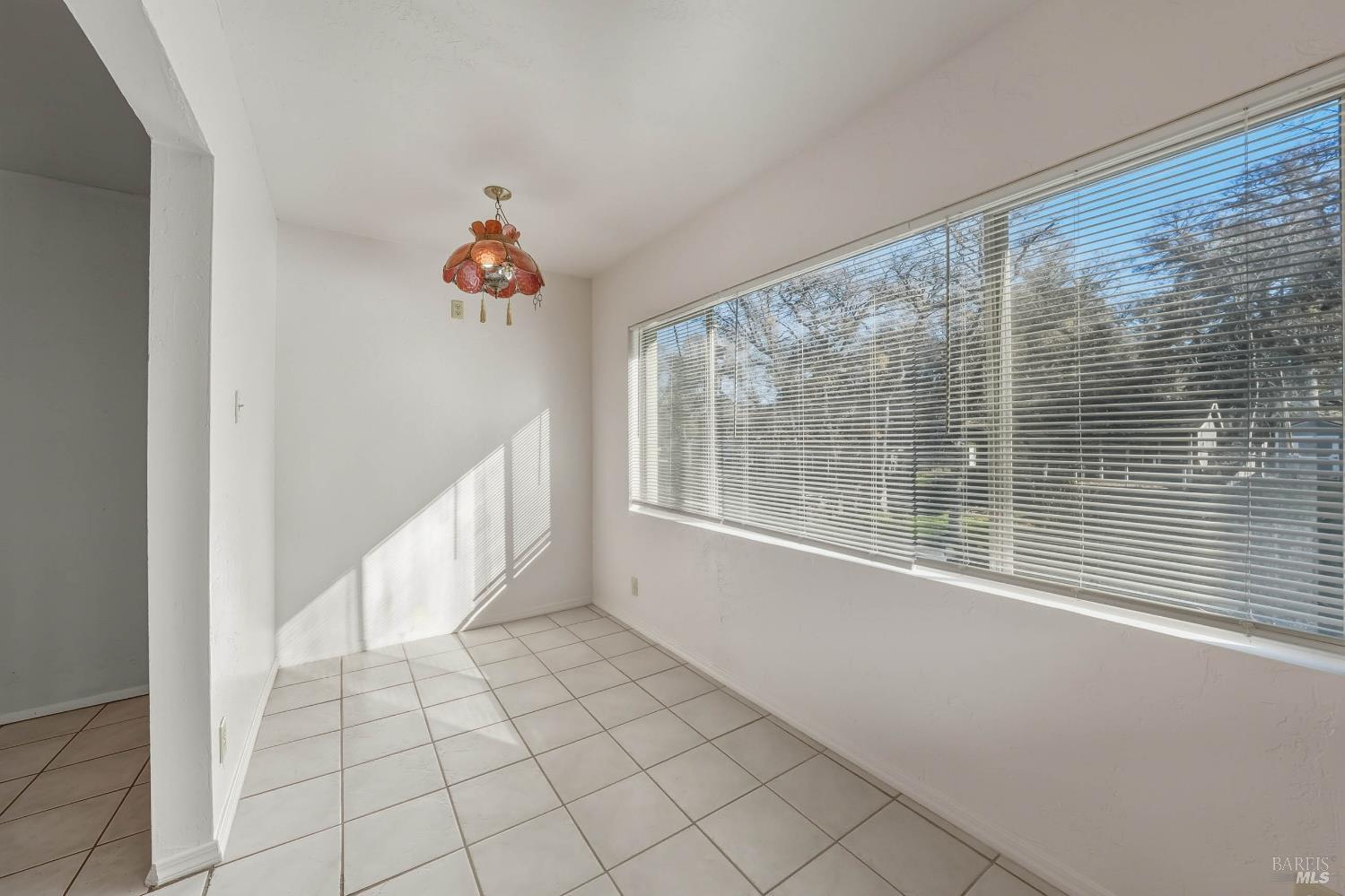 Detail Gallery Image 8 of 36 For 14840 Valley Ave, Clearlake,  CA 95422 - – Beds | – Baths