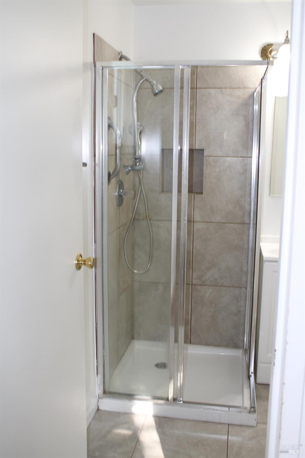 Detail Gallery Image 13 of 17 For 837 6th St, Vallejo,  CA 94590 - 3 Beds | 2 Baths