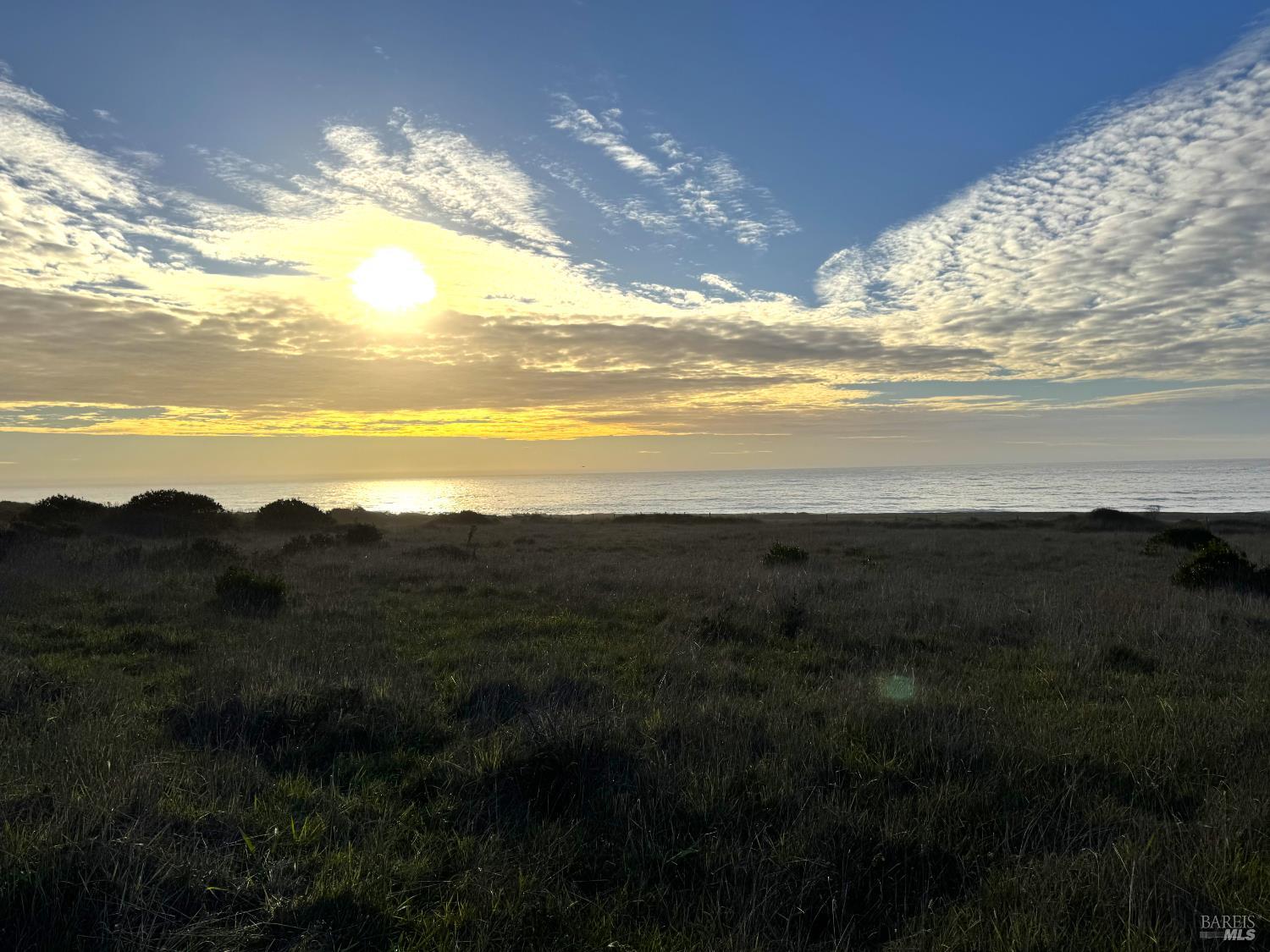 Detail Gallery Image 9 of 9 For 40101 Ca 1 Unkn, Westport,  CA 95488 - – Beds | – Baths