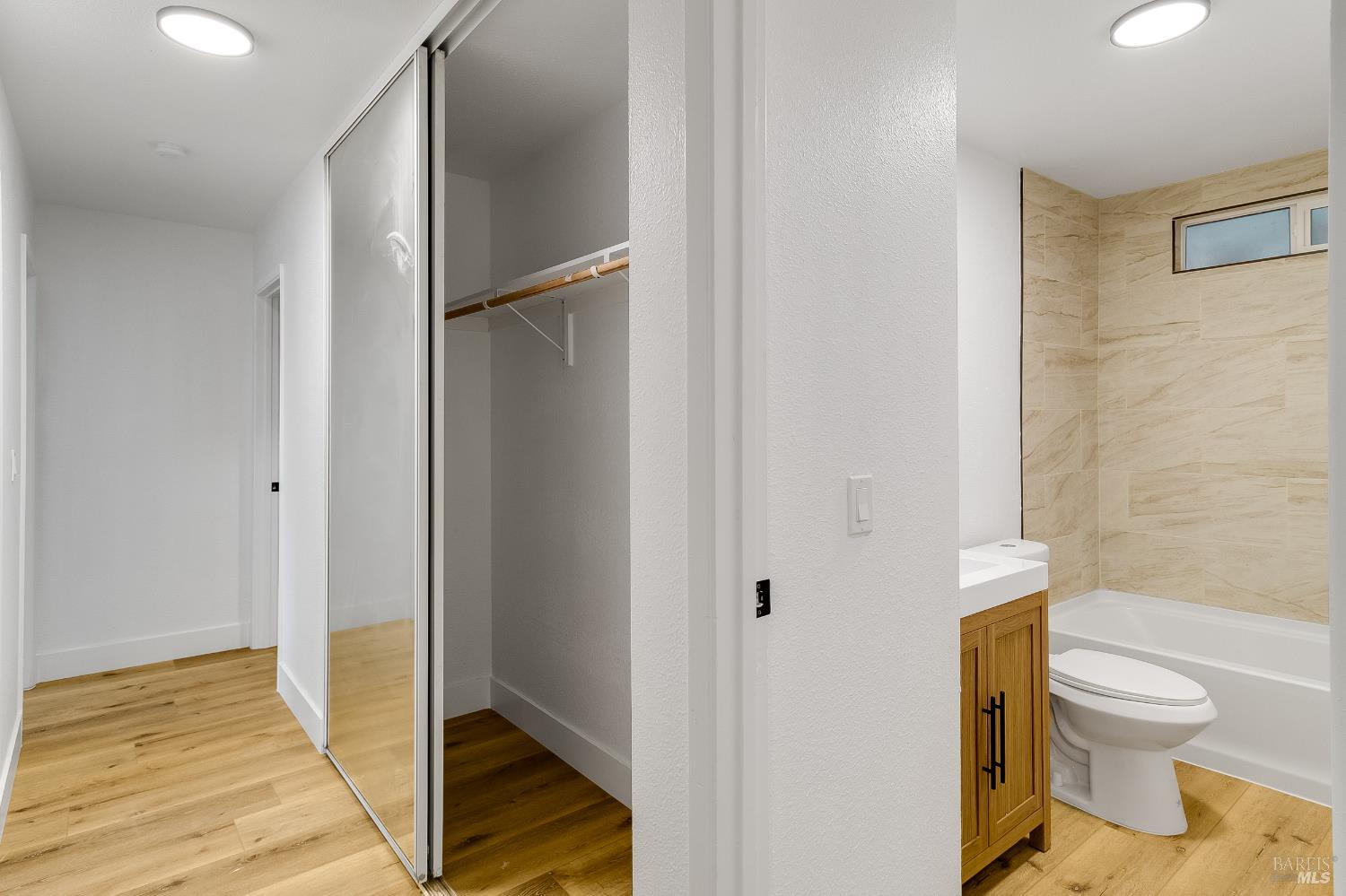 Detail Gallery Image 14 of 27 For 30 Cherokee Ct, Santa Rosa,  CA 95403 - 3 Beds | 2 Baths