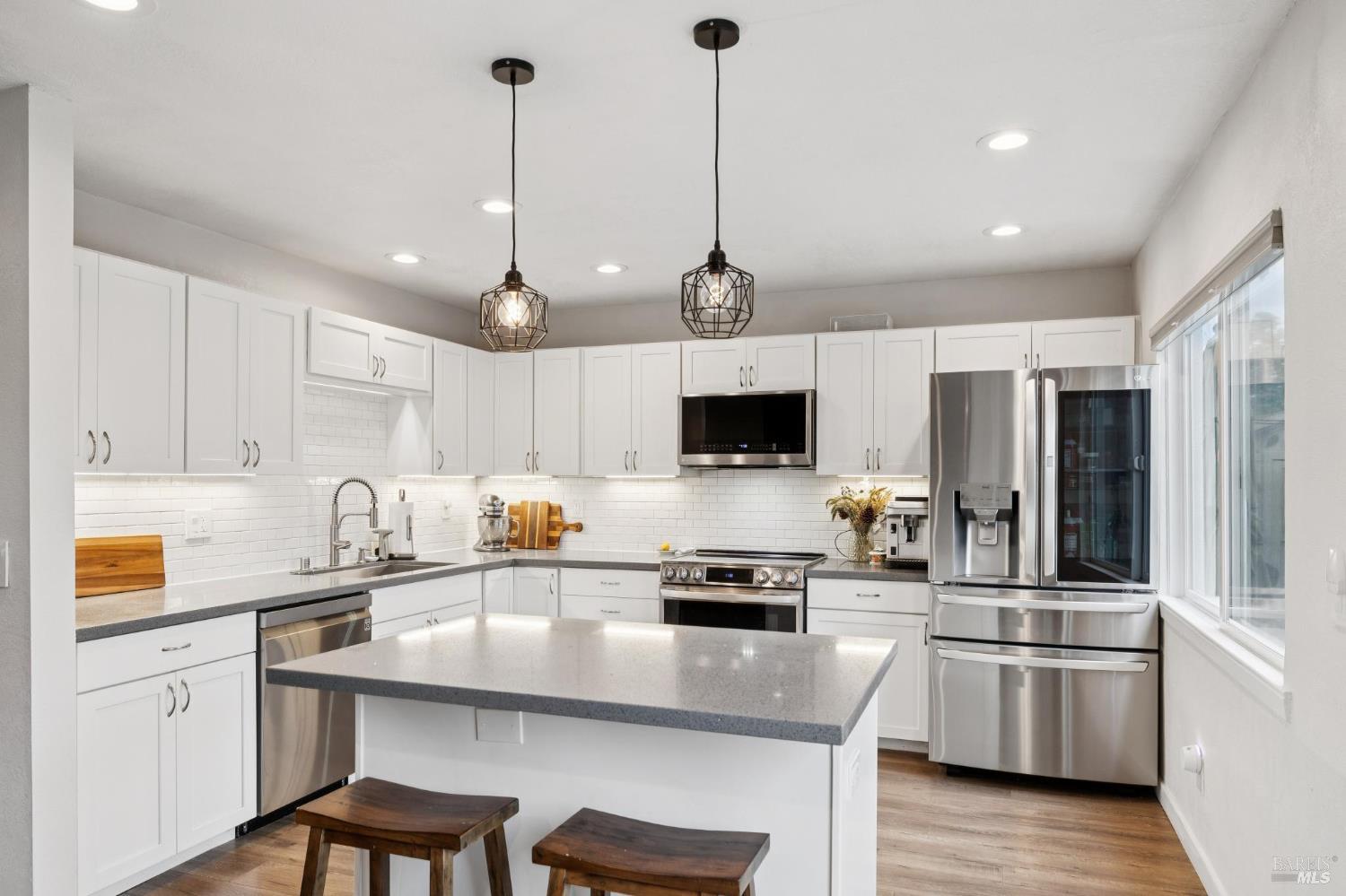 Detail Gallery Image 13 of 76 For 831 Heath Ct, Fairfield,  CA 94533 - 4 Beds | 2 Baths