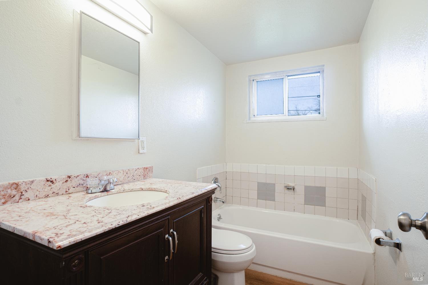 Detail Gallery Image 22 of 32 For 1318 Cleveland St, Fairfield,  CA 94533 - 3 Beds | 2 Baths