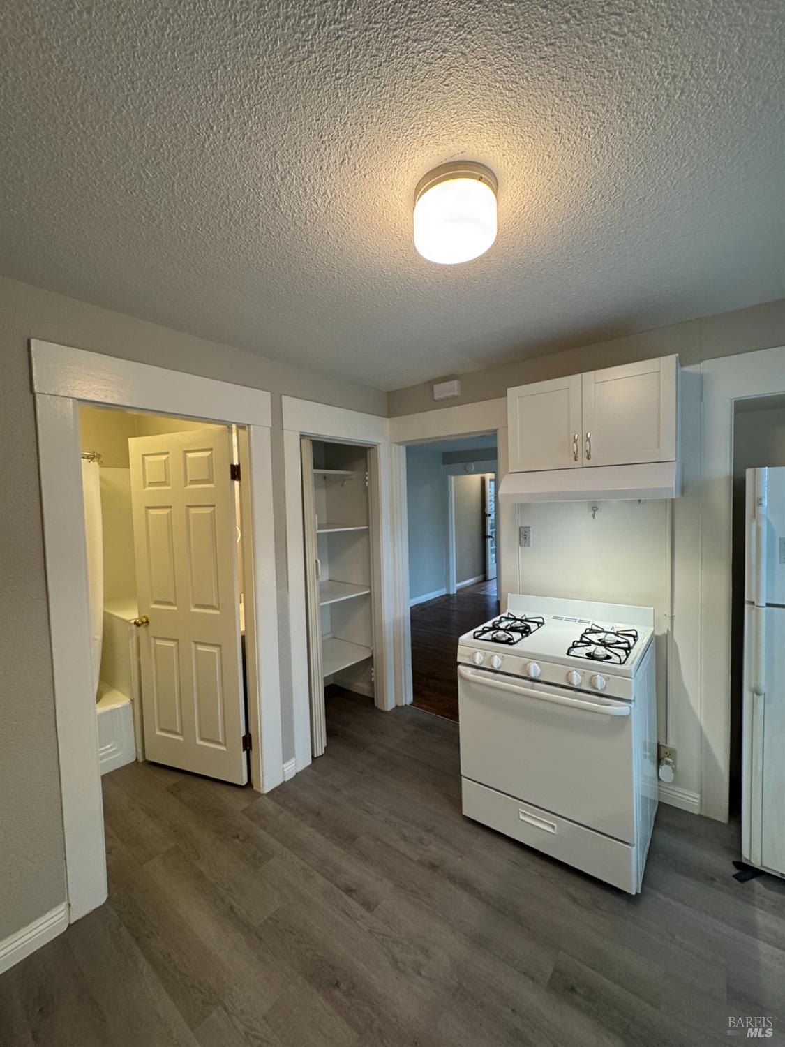 Detail Gallery Image 14 of 21 For 714 Carolina St, Vallejo,  CA 94590 - 1 Beds | 1 Baths