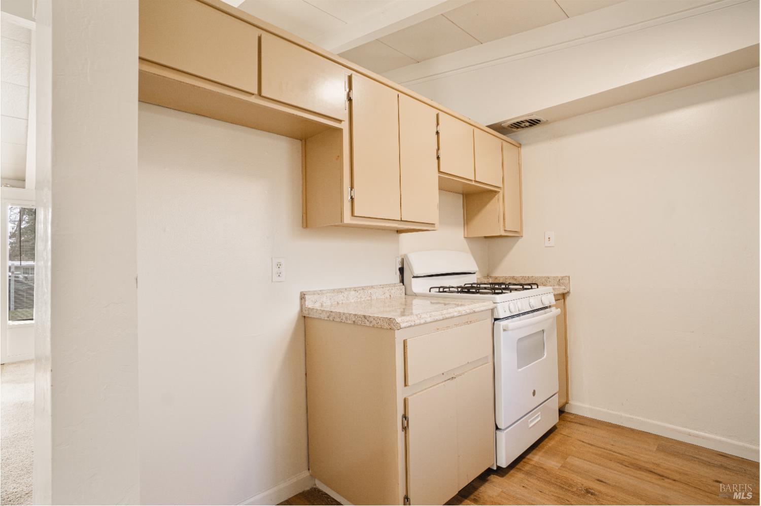 Detail Gallery Image 13 of 32 For 1318 Cleveland St, Fairfield,  CA 94533 - 3 Beds | 2 Baths