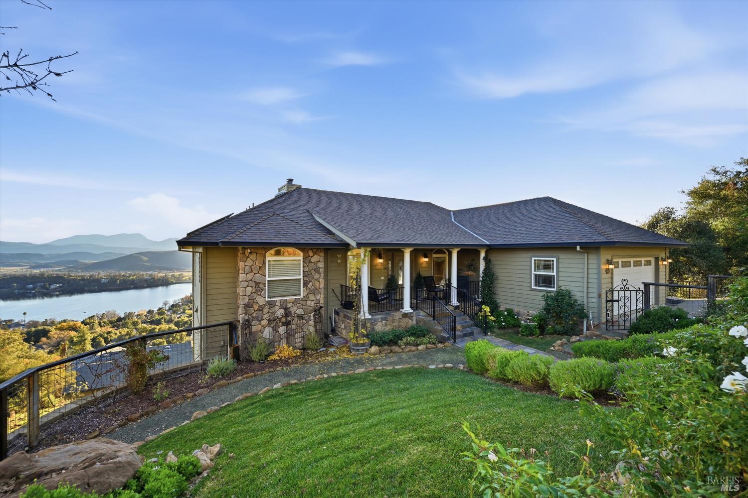 Front Image Thumbnail for BA325103672